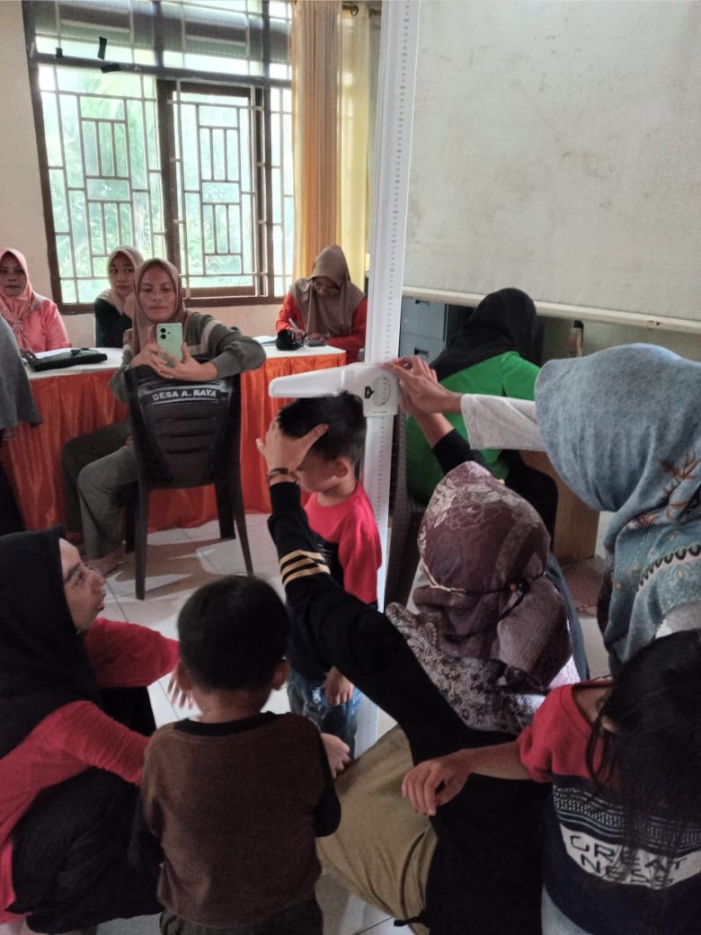 PENGUKURAN TINGGI BADAN PADA BALITA