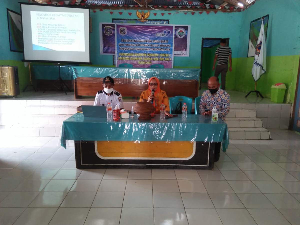 Penyuluhan Kelompok Kegiatan Berbasis Kelompok Tribina (BKB, BKR, BKL)