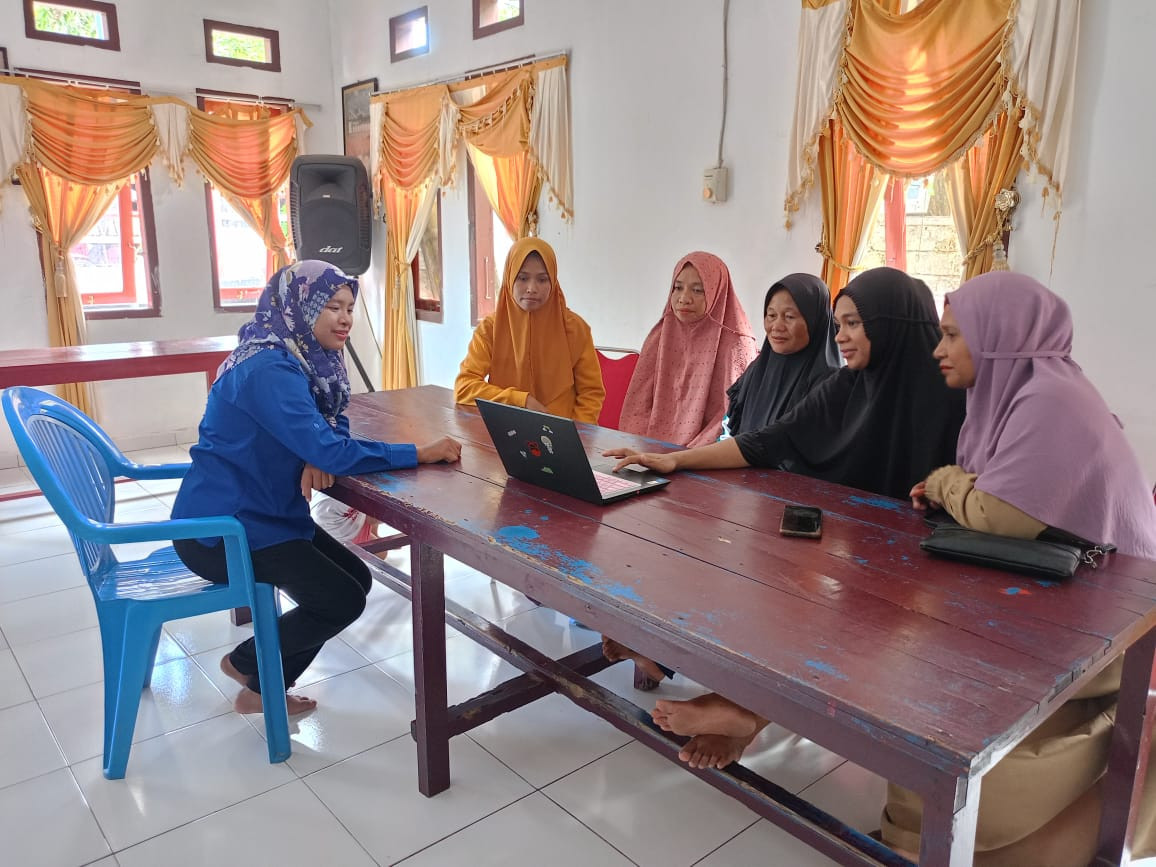 MEMBERIKAN PENYULUHAN KEPADA PPKB DAN SUB PPKBD