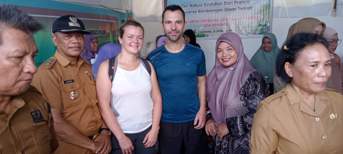 Kunjungan Tim Nature evolution dari Prancis bersama rombongan