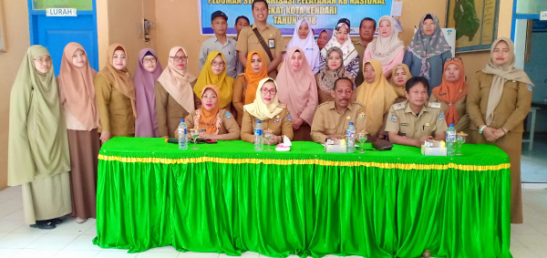 Sosialisasi pedoman standarisasi pelayanan KB nasional Tingkat Kota