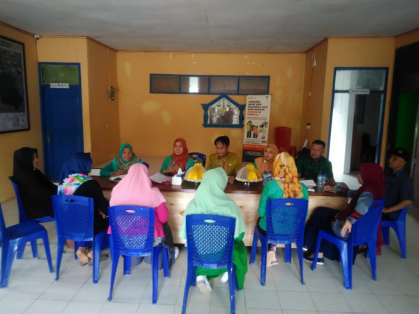 Pertemuan Pokja Kampung KB Tingkat Kelurahan Mokoau Kecamatan Kambu