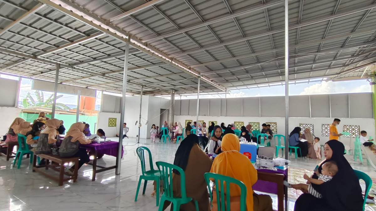Kegiatan Posyandu Kasih Ibu di BTN Boulevard Kel. Mokoau