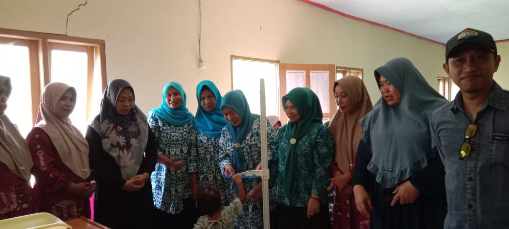 Gerakan Intervensi Serentak Pencegahan Stunting di Posyandu Desa Ambara
