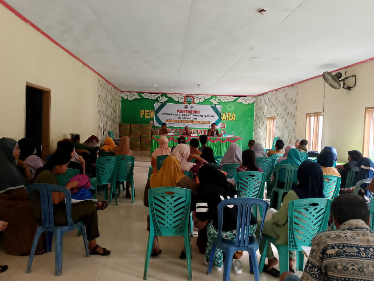 Penyerahan Bantuan Bibit jagung