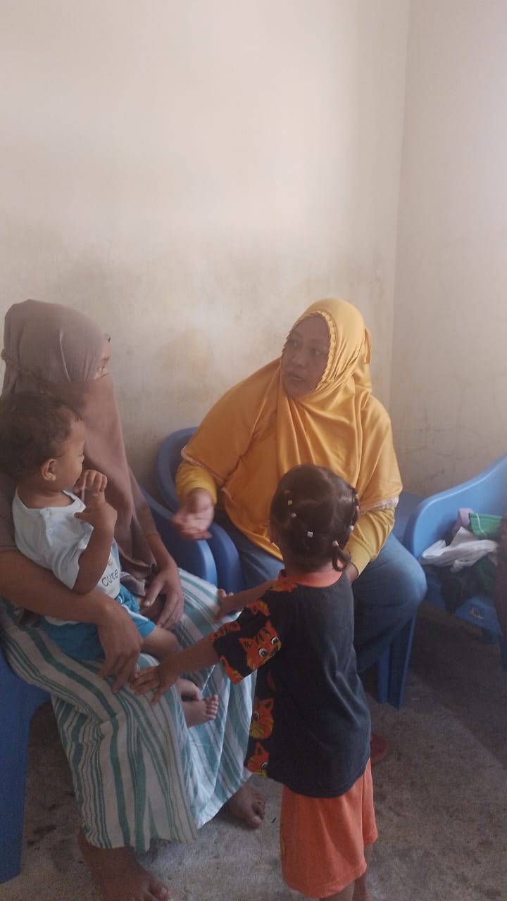 pendampingan pengecekan keluarga baduta sekaligus melakukan KIE