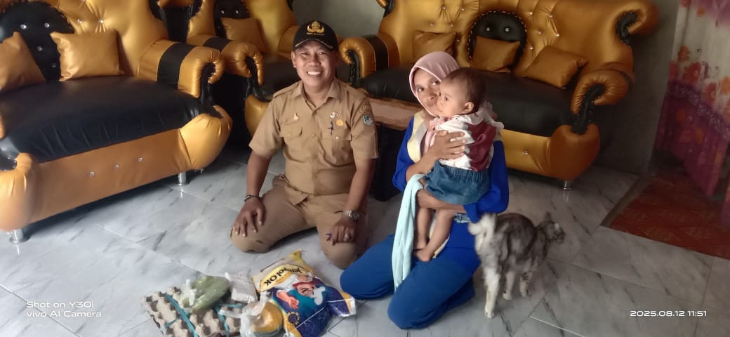 Penyaluran Bantuan Pangan kepada sasaran Genting yang di berikan oleh OTA