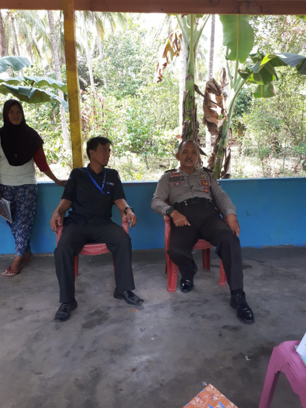 integarasi dengan babinkamtimmas desa jambumalea kampung kb
