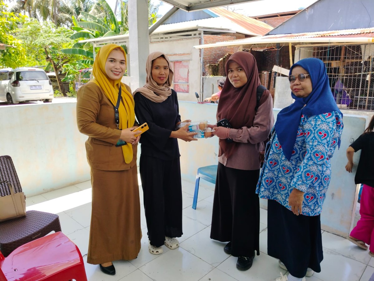 Mendampingi TPK dalam pembagian MBG 3 B